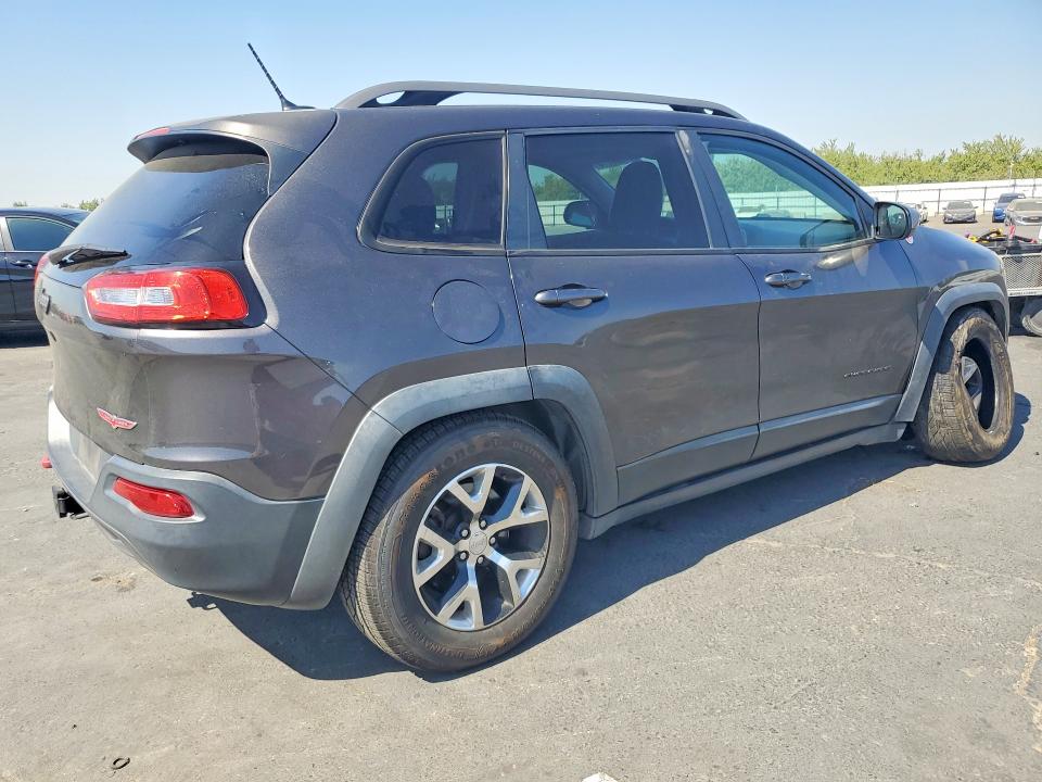Photo 3 from auction – 2014 JEEP CHEROKEE with VIN 1C4PJMBB8EW244517