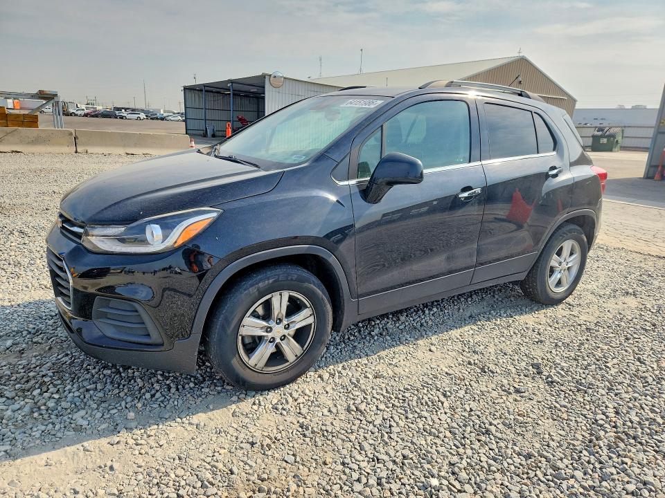 CHEVROLET TRAX 2019 with VIN KL7CJLSB8KB748395 - Photo from auction
