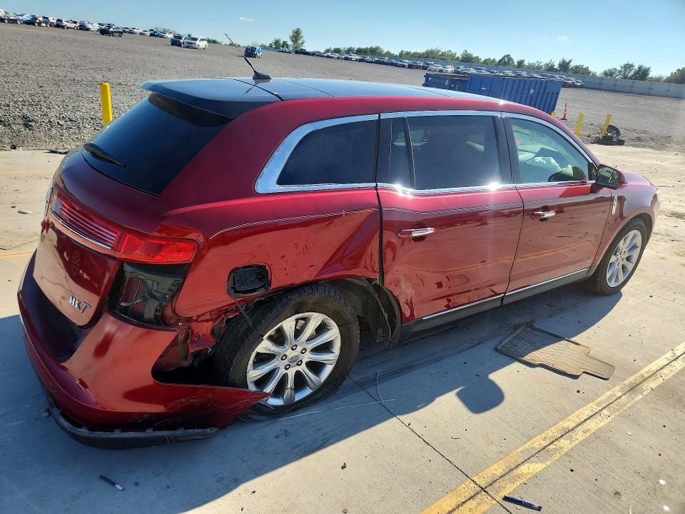 Photo 3 from auction – 2013 LINCOLN MKT with VIN 2LMHJ5FK6DBL57225