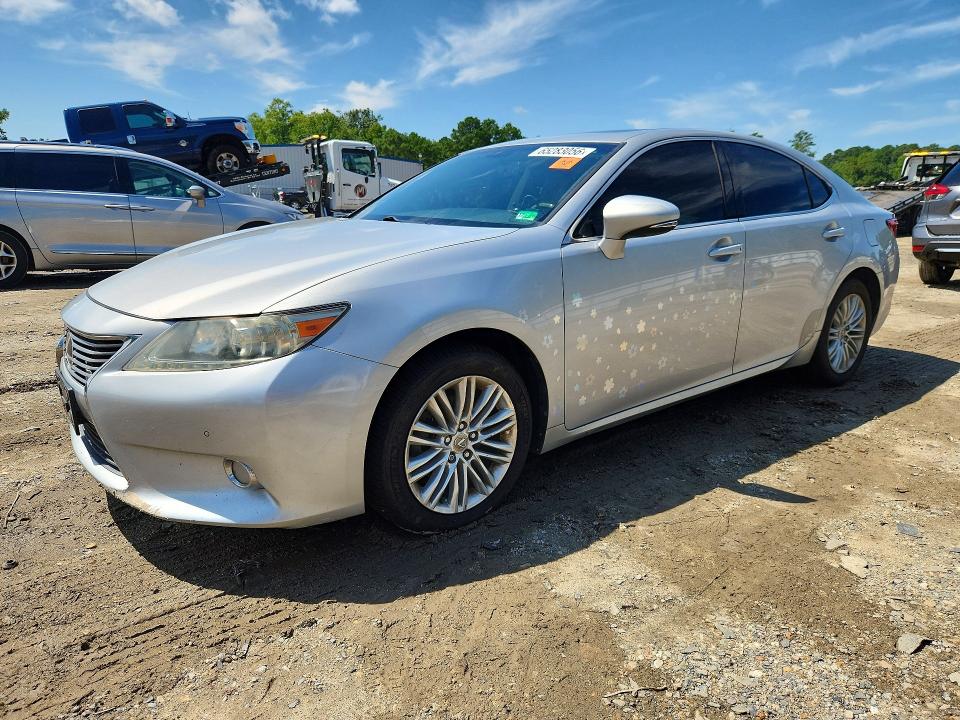 LEXUS ES 2013 with VIN JTHBK1GG6D2016966 - Photo from auction