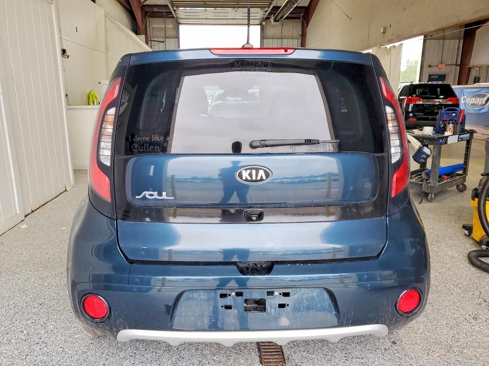 Photo 6 from auction – 2018 KIA SOUL with VIN KNDJP3A56J7520322