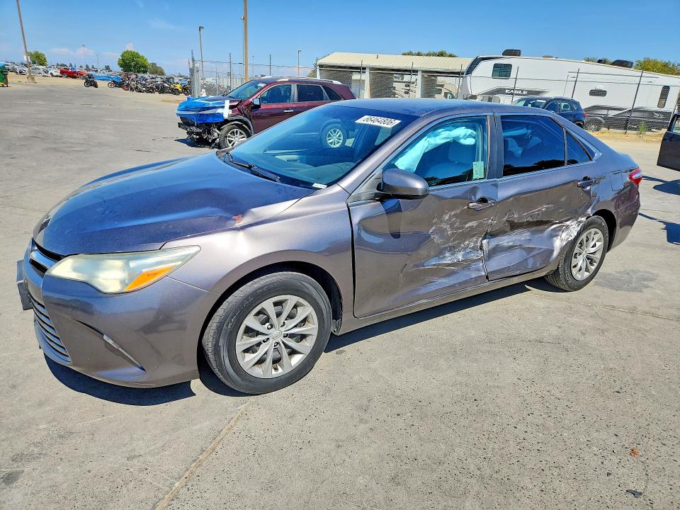 TOYOTA CAMRY 2017 with VIN 4T1BF1FK8HU268736 - Photo from auction