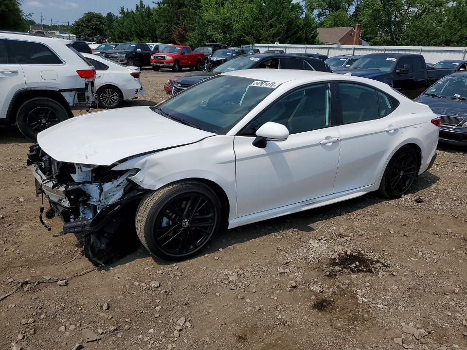 TOYOTA CAMRY 2025 with VIN 4T1DAACK6SU647642 - Photo from auction