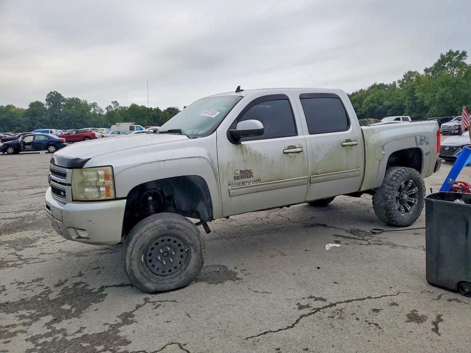 CHEVROLET SILVERADO 2012 with VIN 3GCPKSE76CG221712 - Photo from auction
