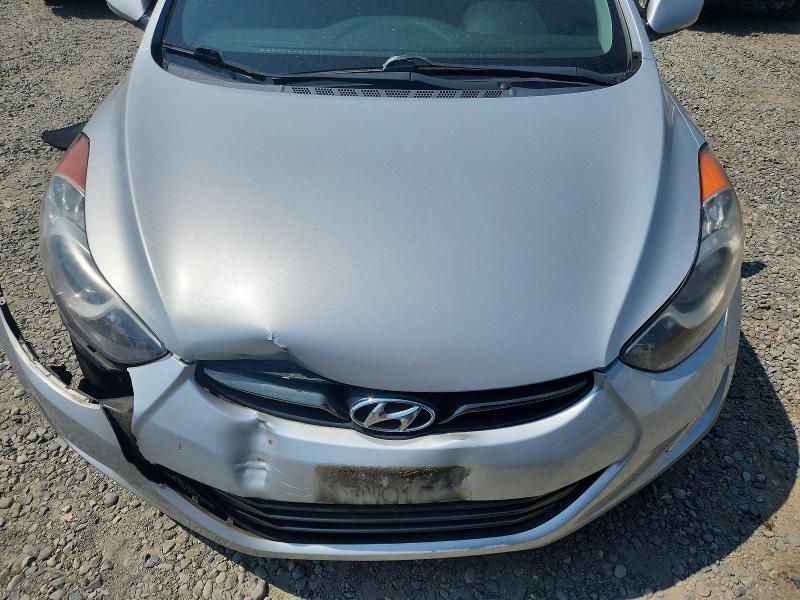 Photo 11 from auction – 2012 HYUNDAI ELANTRA with VIN KMHDH4AEXCU272267