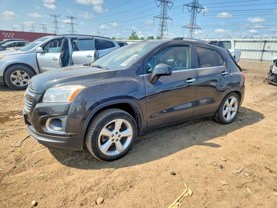 CHEVROLET TRAX 2015 with VIN KL7CJTSBXFB149746 - Photo from auction