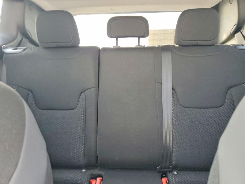 Photo 10 from auction – 2023 JEEP RENEGADE with VIN ZACNJDE14PPP19376