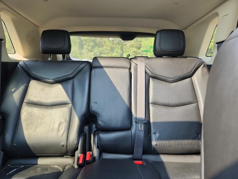 Photo 10 from auction – 2017 CADILLAC XT5 with VIN 1GYKNBRS7HZ133043