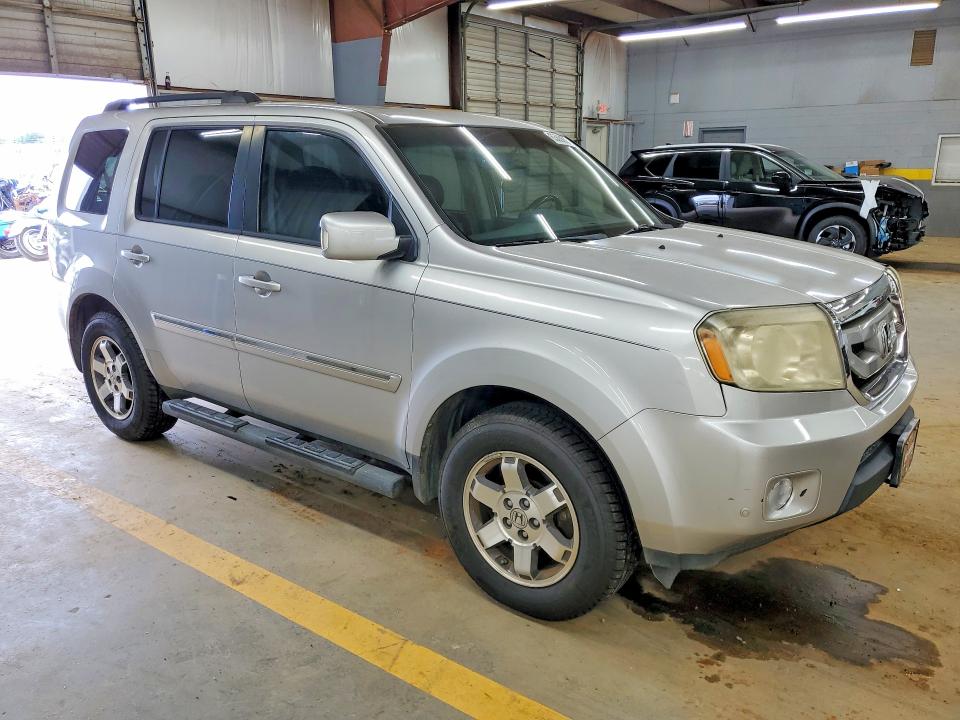 Photo 4 from auction – 2011 HONDA PILOT with VIN 5FNYF4H94BB087868