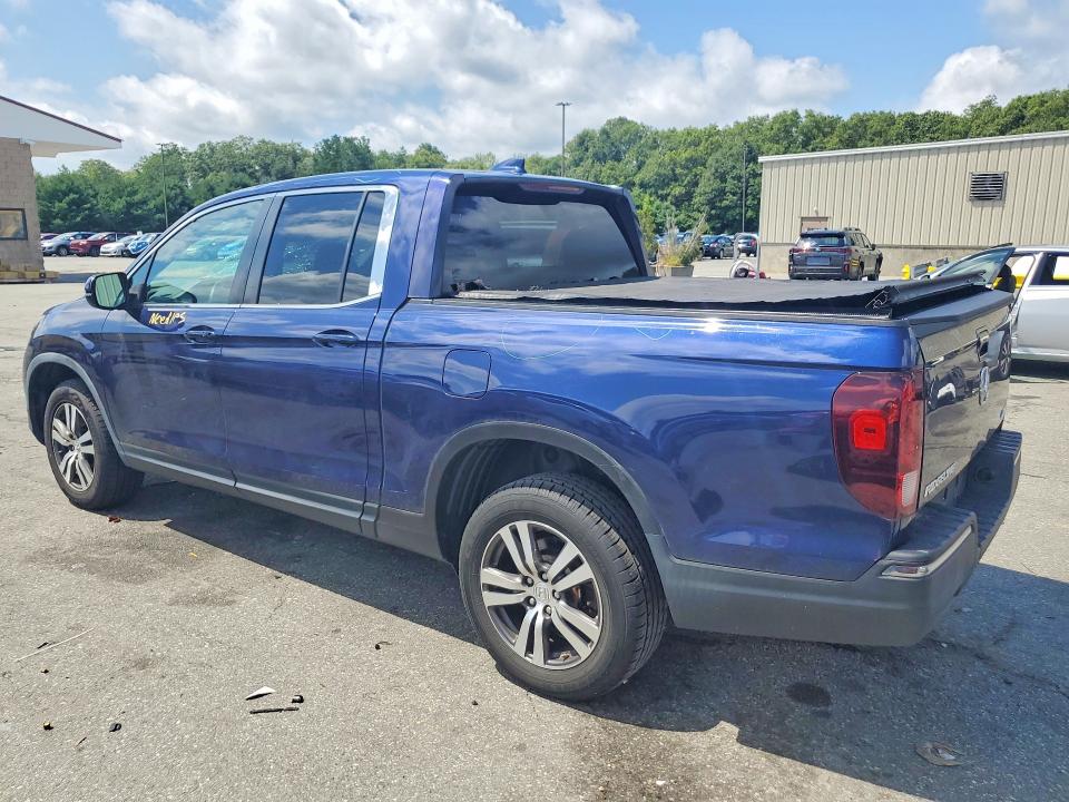 Photo 2 from auction – 2017 HONDA RIDGELINE with VIN 5FPYK3F49HB016341
