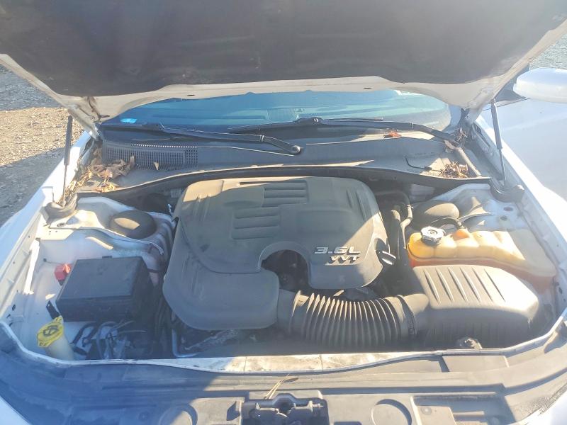 Photo 11 from auction – 2014 CHRYSLER 300 with VIN 2C3CCAAG9EH380226