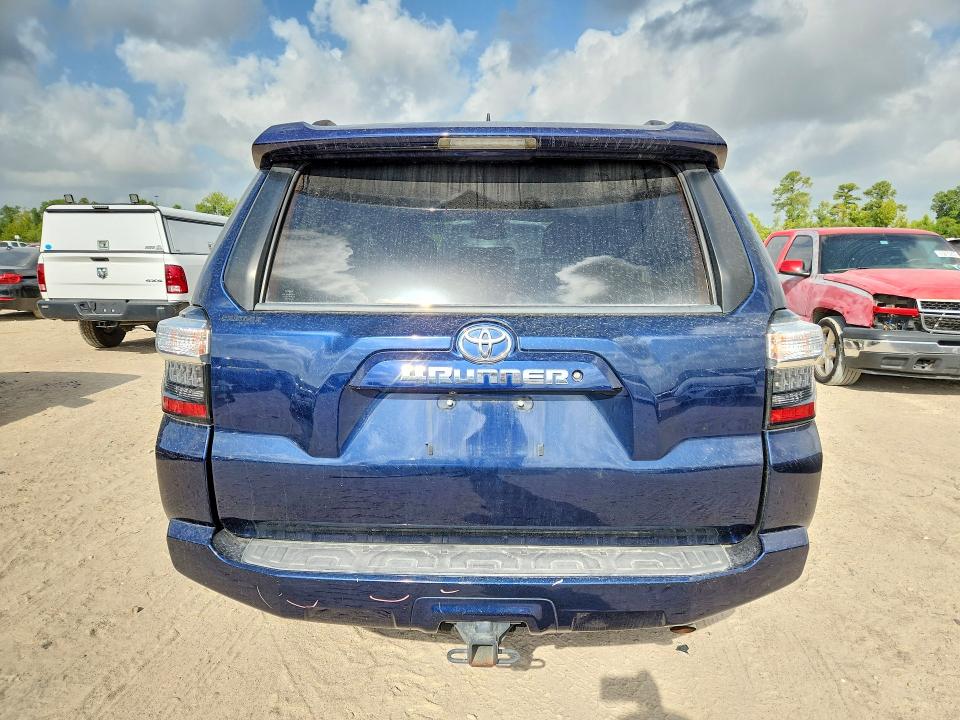 Photo 6 from auction – 2019 TOYOTA 4RUNNER with VIN JTEZU5JRXK5206255