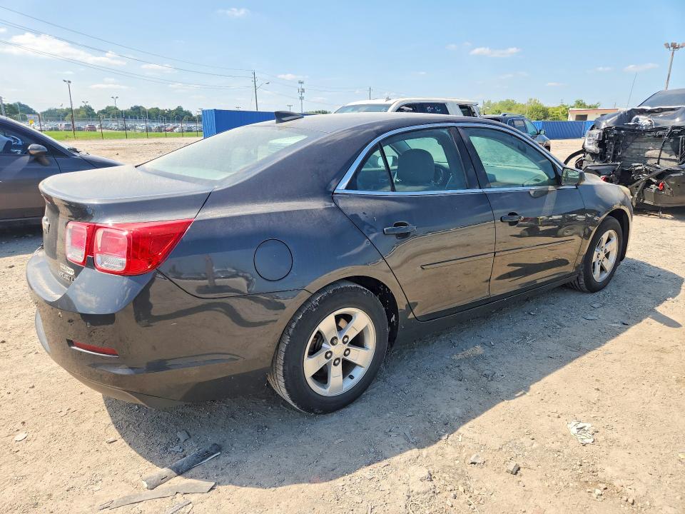 Photo 3 from auction – 2015 CHEVROLET MALIBU with VIN 1G11B5SLXFF215497