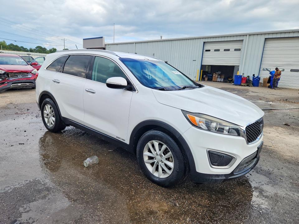 Photo 4 from auction – 2016 KIA SORENTO with VIN 5XYPGDA53GG135442