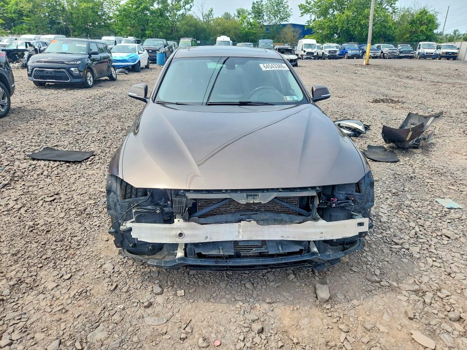 Photo 5 from auction – 2014 BMW 320 with VIN WBA3C3C57EF983757