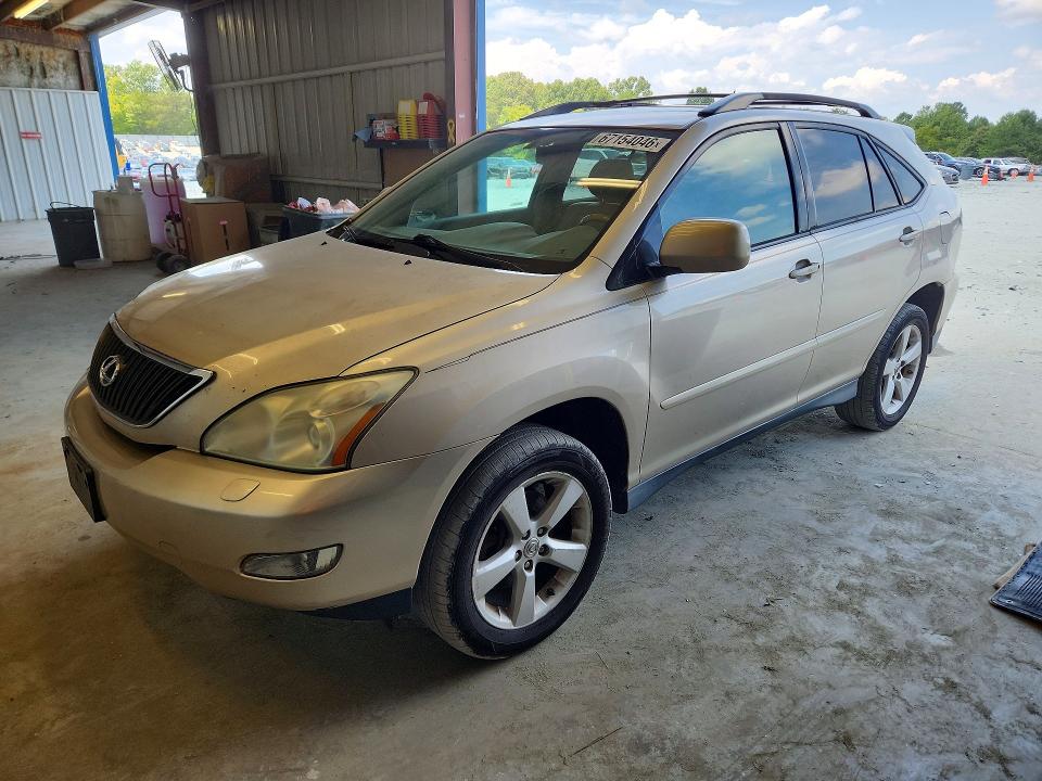 LEXUS RX 2007 with VIN 2T2HK31U27C032637 - Photo from auction