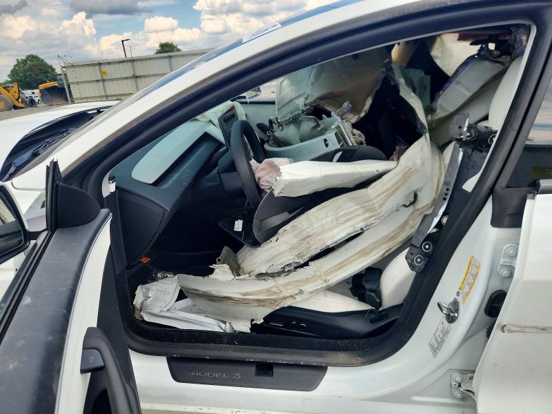 Фото 7 с аукциона – 2025 TESLA MODEL 3 с VIN 5YJ3E1EA0SF932077