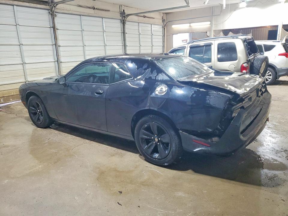 Photo 2 from auction – 2020 DODGE CHALLENGER with VIN 2C3CDZAG3LH178054