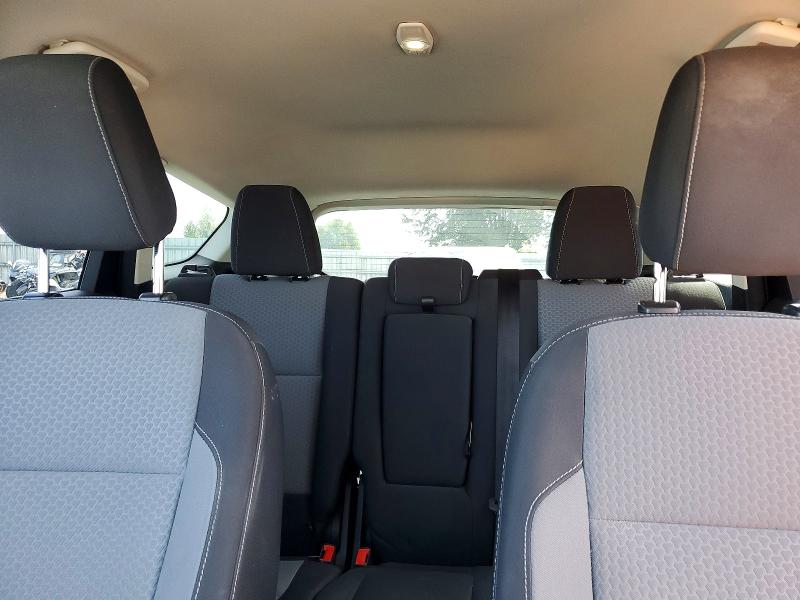 Foto 10 de la subasta – 2019 FORD ESCAPE con VIN 1FMCU9GD4KUB93050