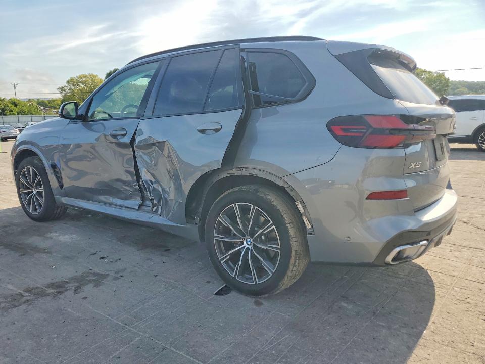 Zdjęcie 2 z aukcji – 2026 BMW X5 z VIN 5UX13EU04T9026974