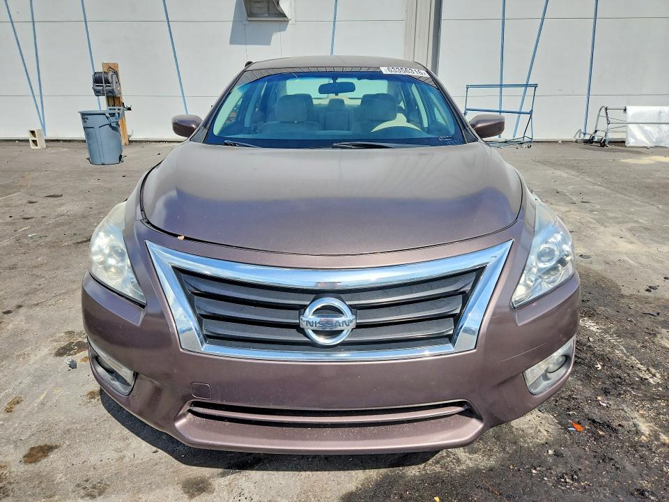 Photo 5 from auction – 2015 NISSAN ALTIMA with VIN 1N4AL3AP7FC201335