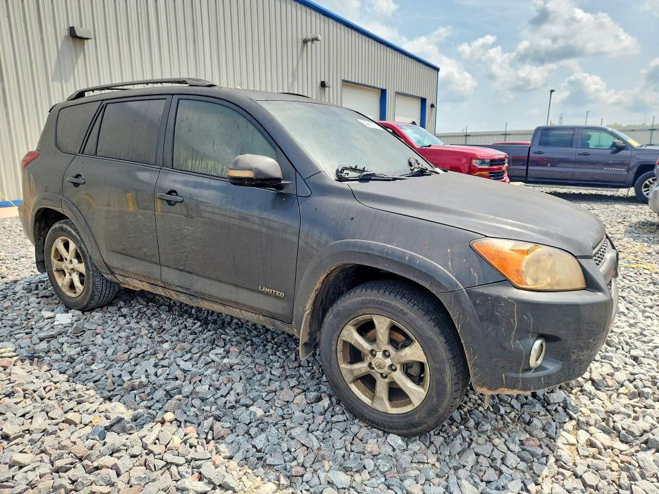Photo 4 from auction – 2010 TOYOTA RAV4 with VIN JTMDK4DV4AD013742