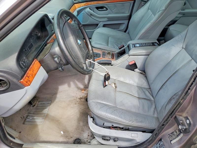 Photo 7 from auction – 1997 BMW 528 with VIN WBADD6322VBW26387
