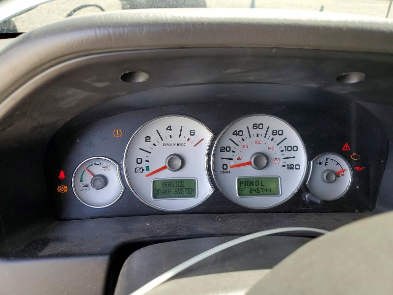 Photo 9 from auction – 2007 FORD ESCAPE with VIN 1FMCU49H97KA66185