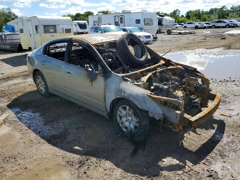 Photo 4 from auction – 2009 NISSAN ALTIMA with VIN 1N4AL21E39N477528