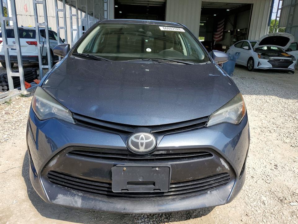 Zdjęcie 5 z aukcji – 2018 TOYOTA COROLLA LE z VIN 2T1BURHE7JC973398