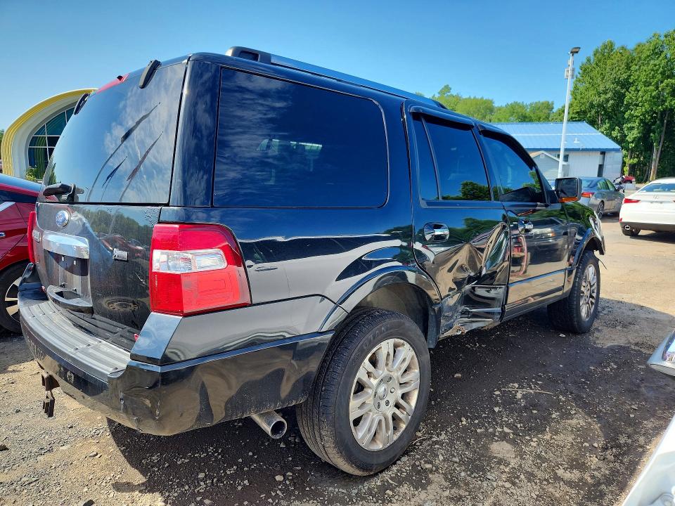Photo 3 from auction – 2011 FORD EXPEDITION with VIN 1FMJU2A53BEF32018