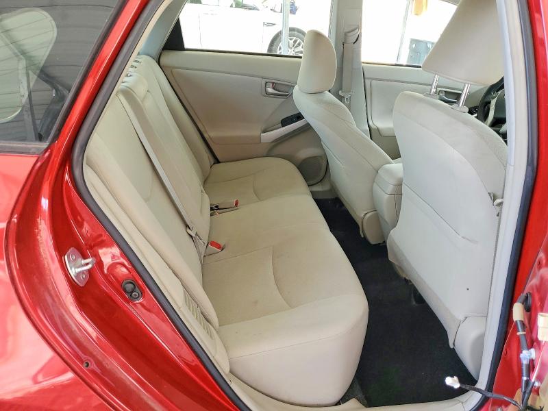 Photo 10 from auction – 2015 TOYOTA PRIUS with VIN JTDKN3DU7F1995985