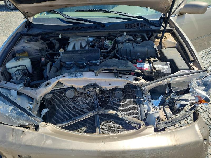 Photo 11 from auction – 2002 TOYOTA CAMRY with VIN 4T1BF30K72U533366