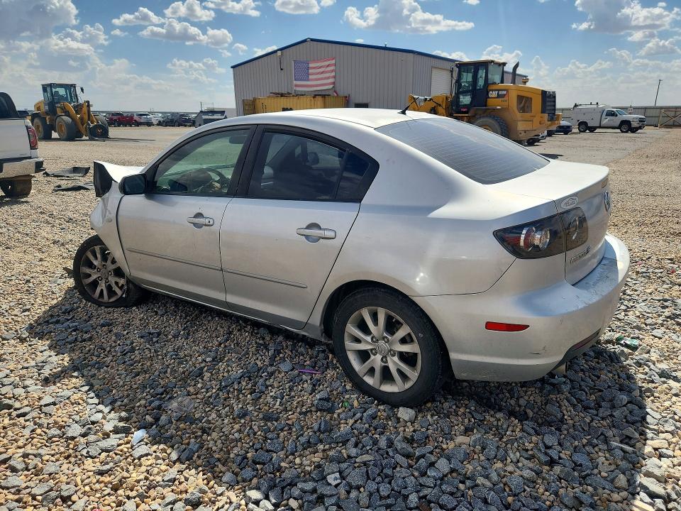 Photo 2 from auction – 2007 MAZDA 3 with VIN JM1BK32F071701115