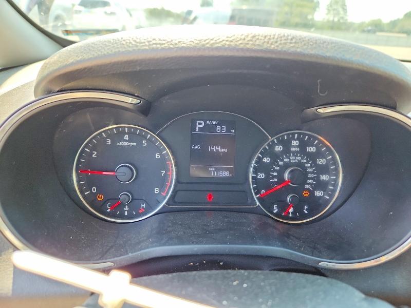 Снимка 9 от търг – 2018 KIA FORTE с VIN 3KPFK4A77JE177225