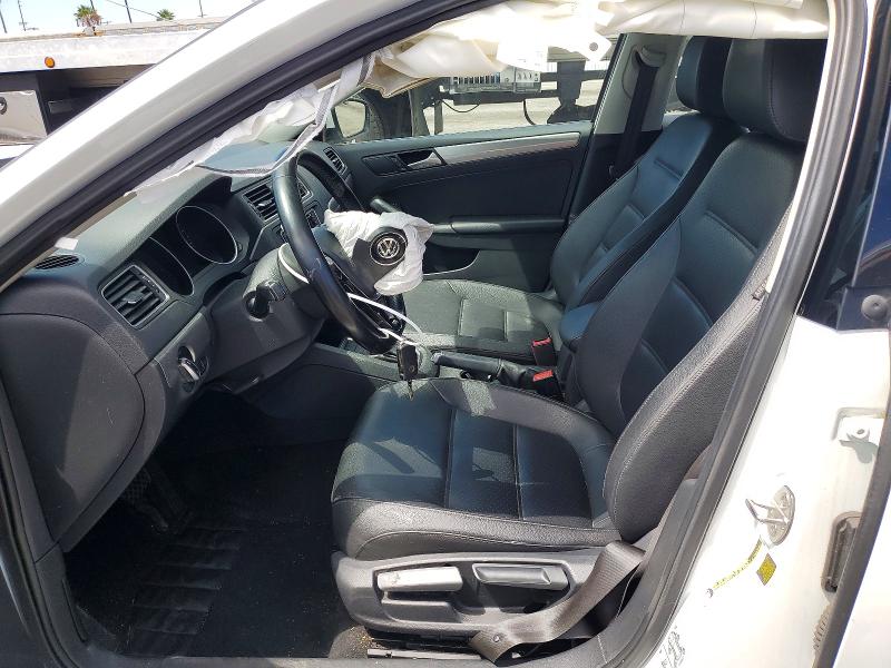 Photo 7 from auction – 2017 VOLKSWAGEN JETTA with VIN 3VWDB7AJ0HM270699