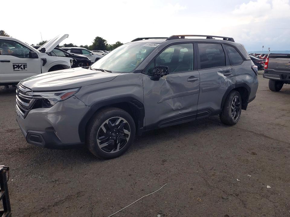 SUBARU FORESTER 2025 with VIN JF2SLDNC8SH565340 - Photo from auction