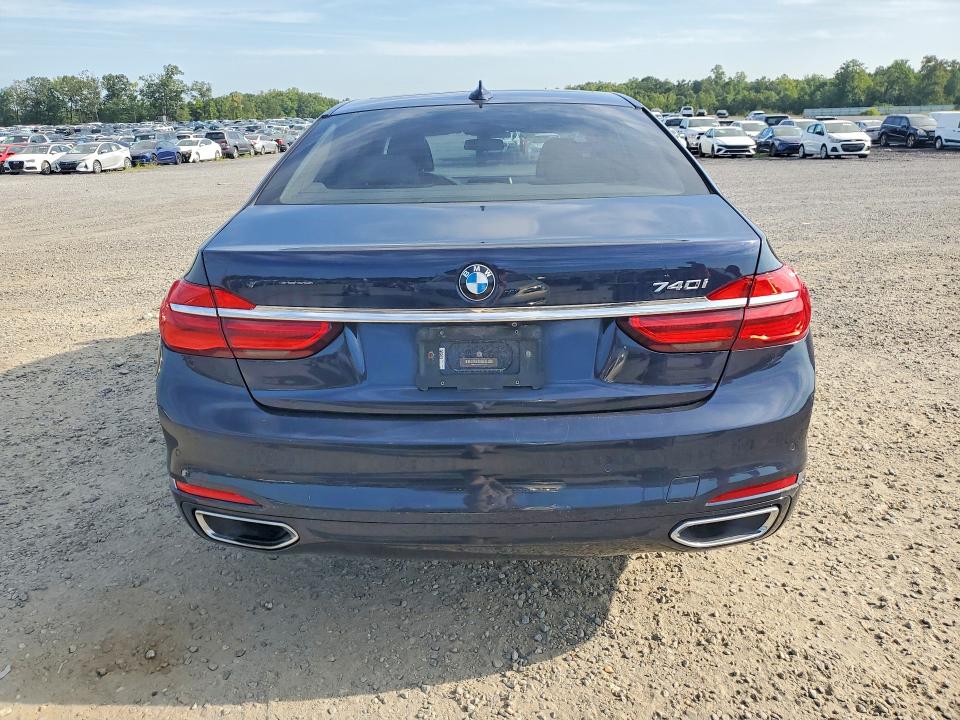 Photo 6 from auction – 2016 BMW 740 with VIN WBA7E2C52GG504115