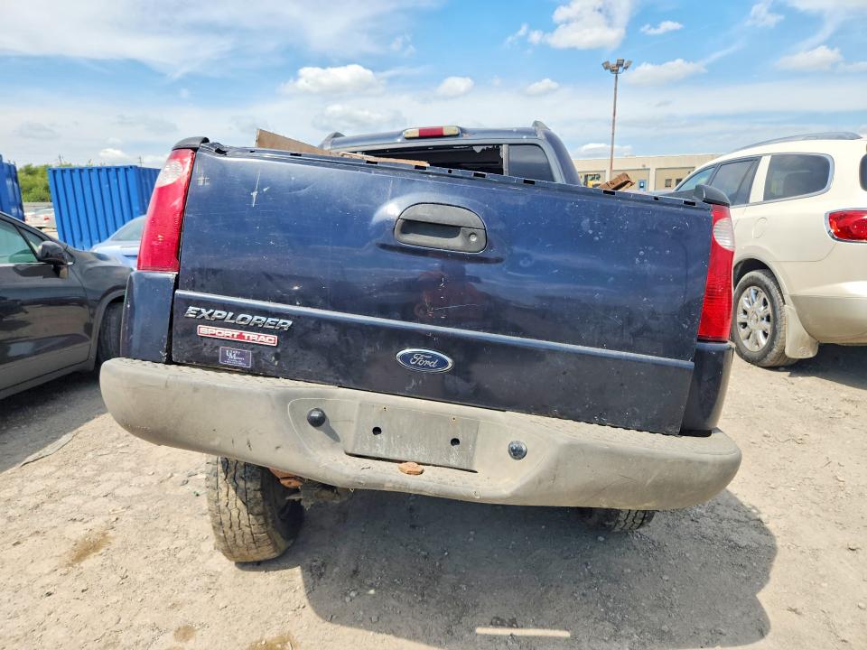 Photo 6 from auction – 2002 FORD EXPLORER SPORT TRAC with VIN 1FMZU77E62UC25150