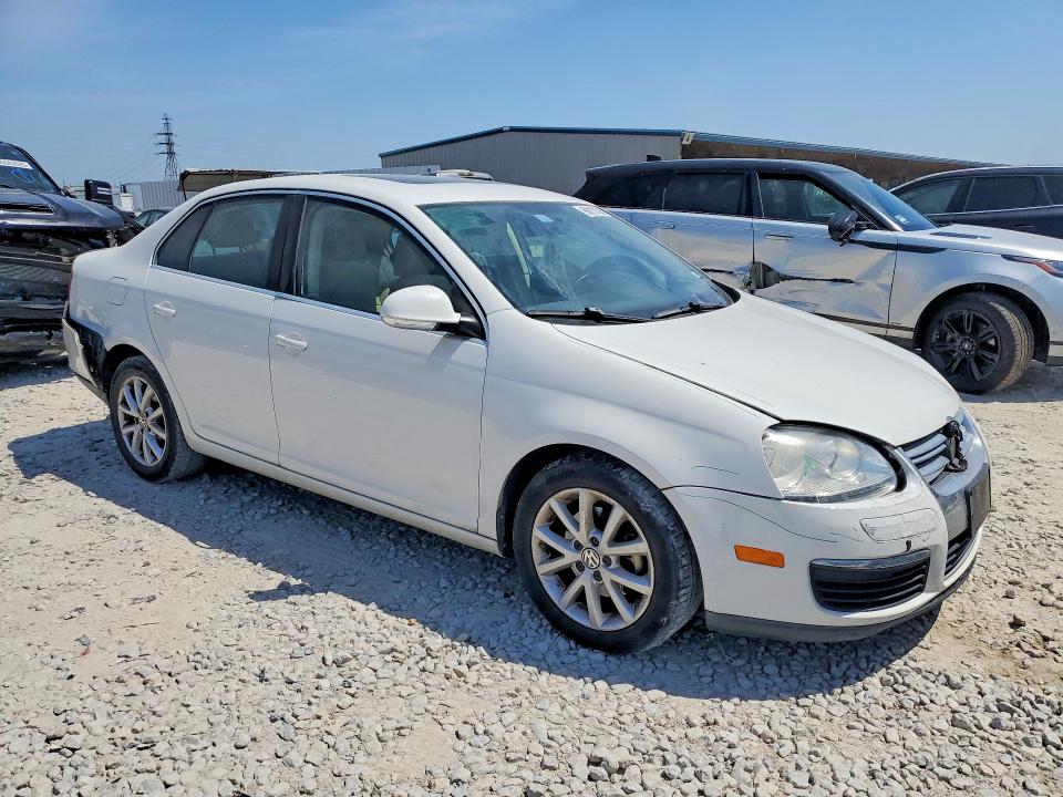 Photo 4 from auction – 2010 VOLKSWAGEN JETTA with VIN 3VWRX7AJ0AM046040