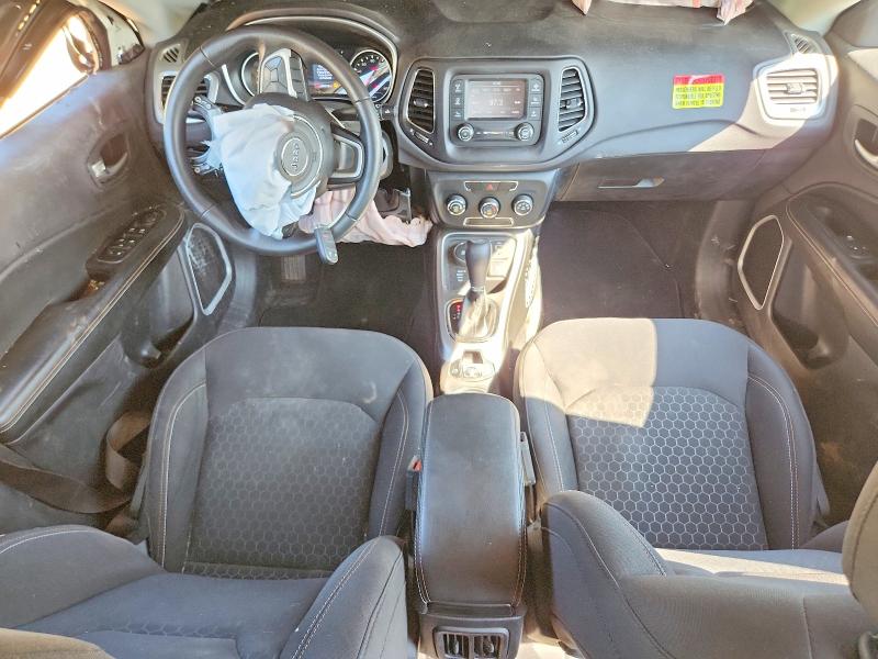 Снимка 8 от търг – 2018 JEEP COMPASS с VIN 3C4NJDABXJT207722