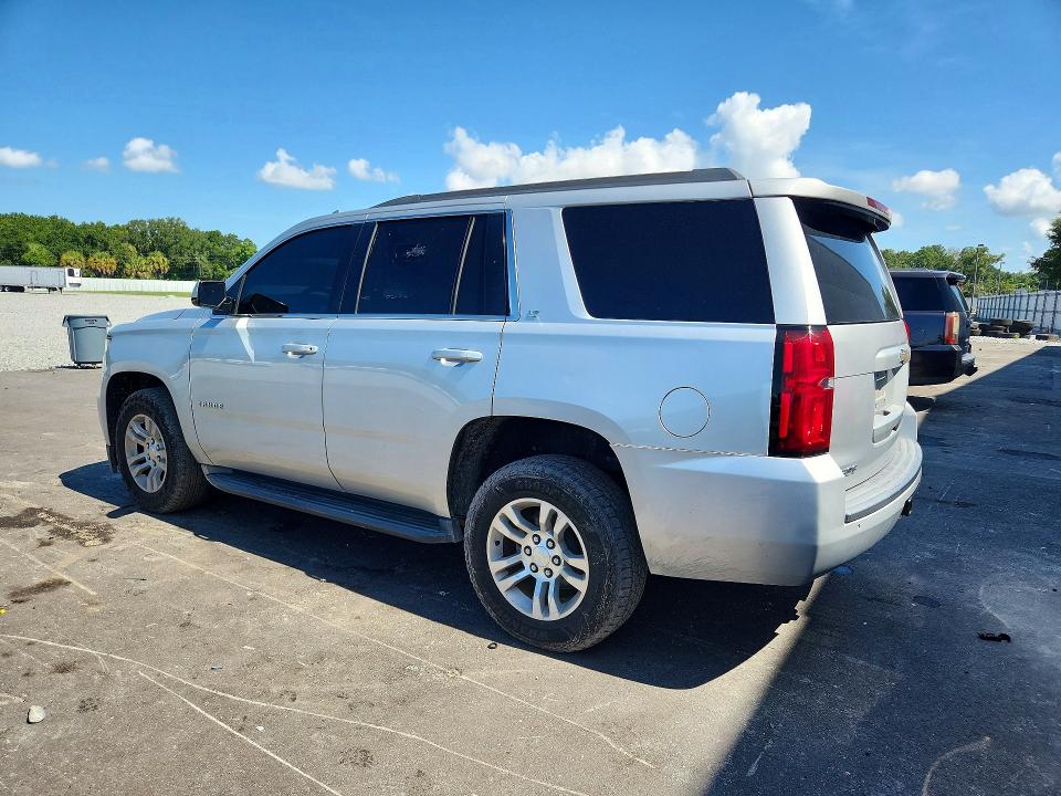 Photo 2 from auction – 2017 CHEVROLET TAHOE with VIN 1GNSCBKC5HR142734