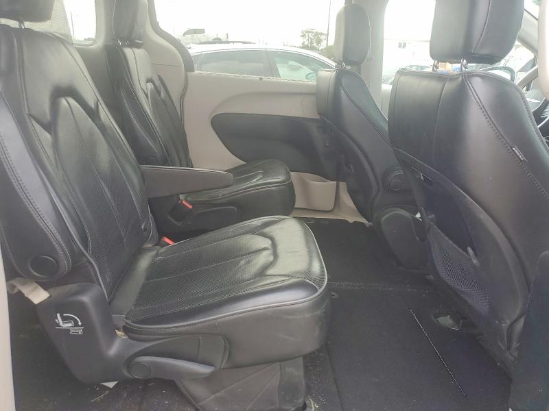 Photo 11 from auction – 2020 CHRYSLER PACIFICA with VIN 2C4RC1GG6LR240025