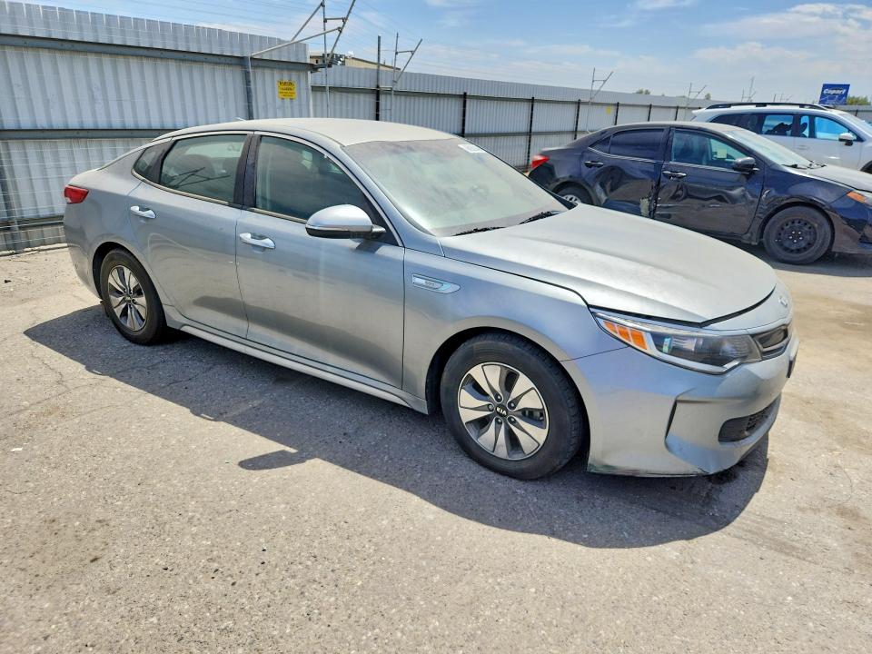 Photo 4 from auction – 2017 KIA OPTIMA with VIN HBAGT4LE2H5017317