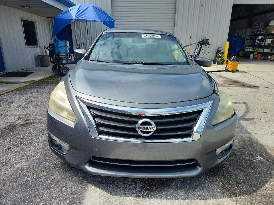 Photo 5 from auction – 2015 NISSAN ALTIMA with VIN 1N4AL3APXFC165320