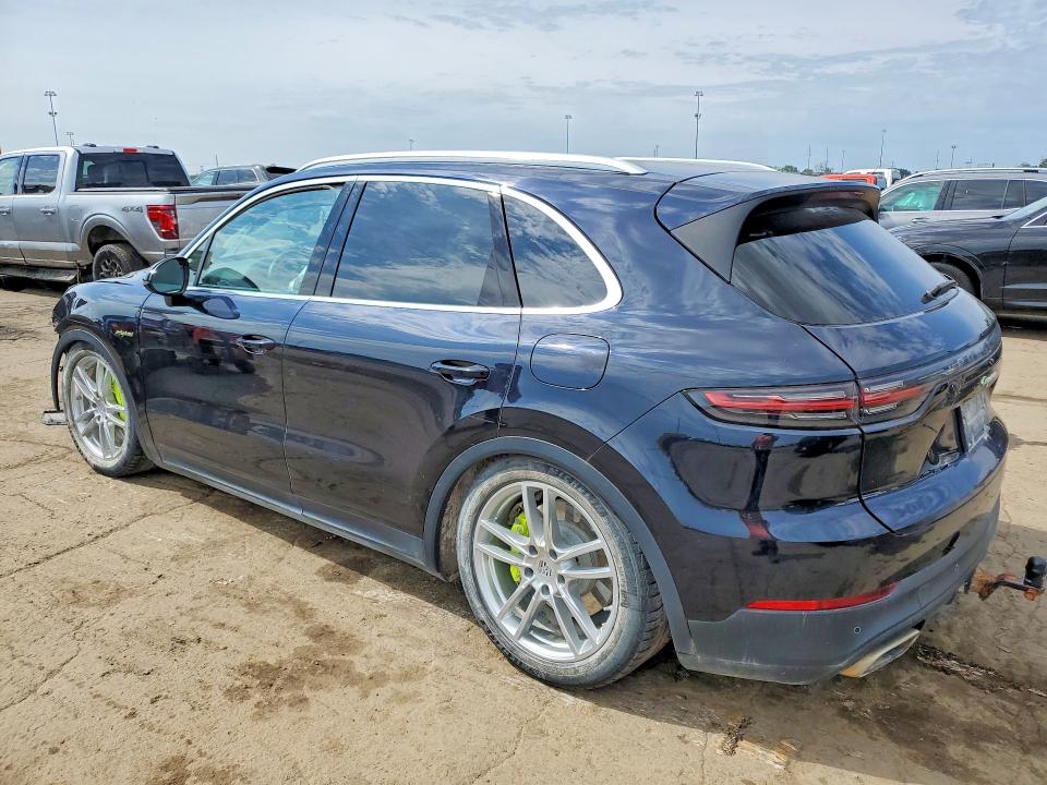 Photo 2 from auction – 2020 PORSCHE CAYENNE with VIN WP1AE2AYXLDA22606