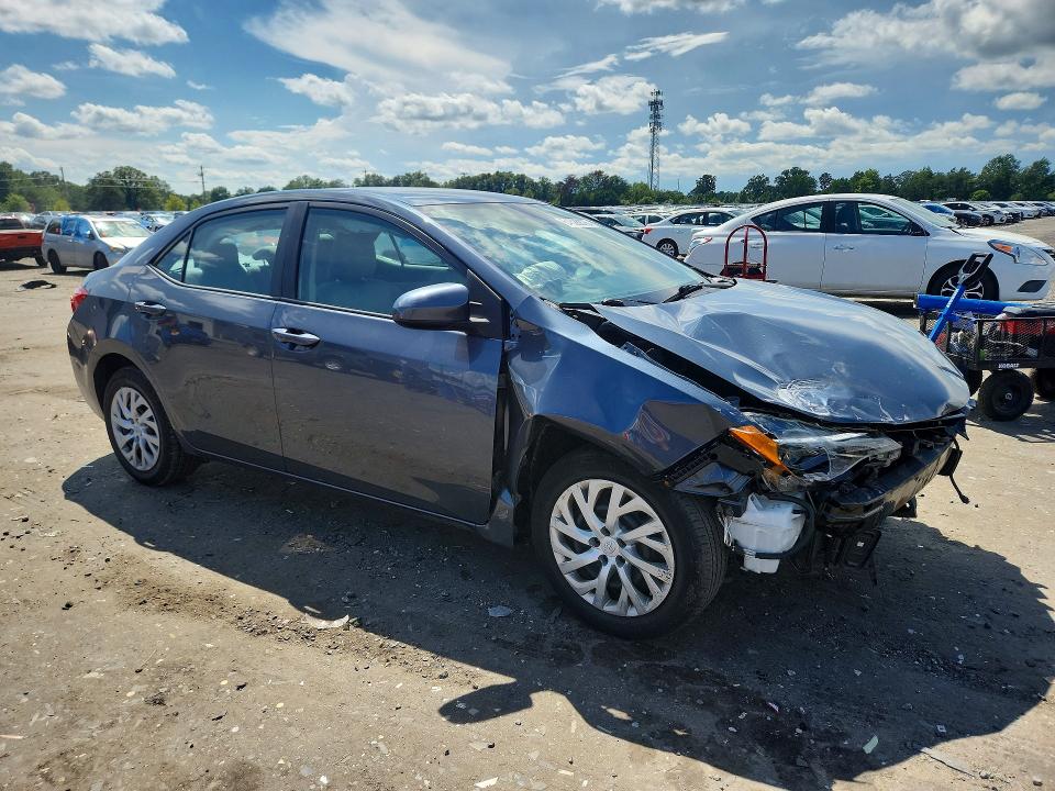 Photo 4 from auction – 2018 TOYOTA COROLLA with VIN 2T1BURHE5JC103262