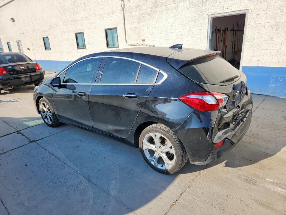 Photo 2 from auction – 2018 CHEVROLET CRUZE with VIN 3G1BF6SM6JS653977