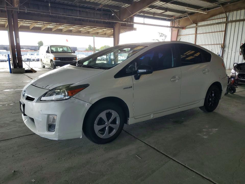 TOYOTA PRIUS 2011 with VIN JTDKN3DU3B5339544 - Photo from auction