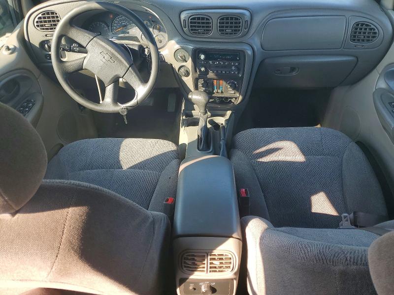 Photo 8 from auction – 2004 CHEVROLET TRAILBLAZER with VIN 1GNDT13S642146061
